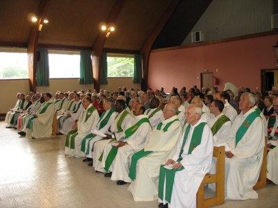 Diocèse d'Évreux - Fête des jubilaires prêtres et diacres.