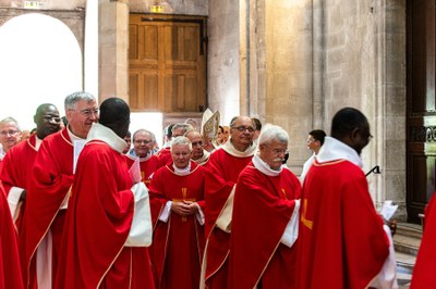 Juin19_OrdinationPresbyteraleJordanPeretel006.jpg