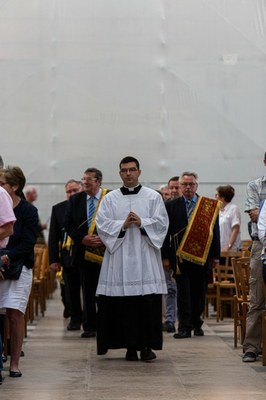 Juin19_OrdinationPresbyteraleJordanPeretel007.jpg