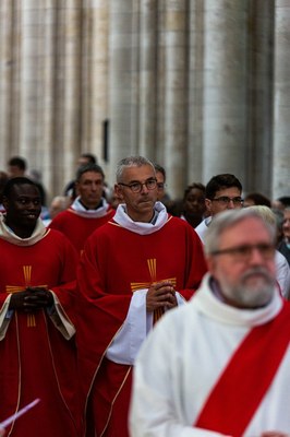 Juin19_OrdinationPresbyteraleJordanPeretel014.jpg