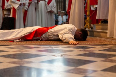 Juin19_OrdinationPresbyteraleJordanPeretel063.jpg