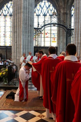 Juin19_OrdinationPresbyteraleJordanPeretel081.jpg