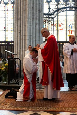 Juin19_OrdinationPresbyteraleJordanPeretel092.jpg