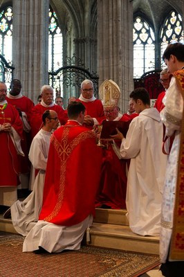 Juin19_OrdinationPresbyteraleJordanPeretel110.jpg