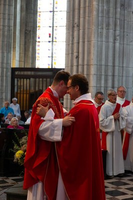 Juin19_OrdinationPresbyteraleJordanPeretel113.jpg