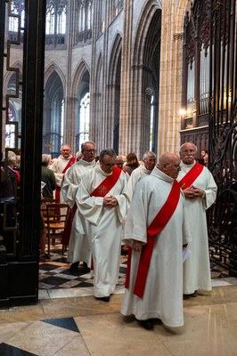 Juin19_OrdinationPresbyteraleJordanPeretel166.jpg