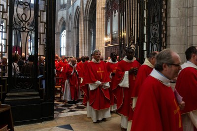 Juin19_OrdinationPresbyteraleJordanPeretel171.jpg