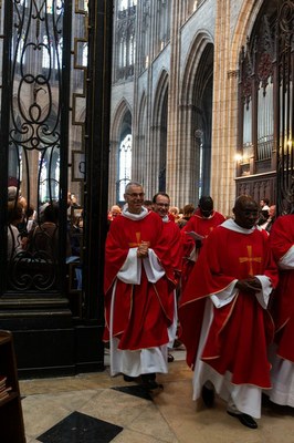 Juin19_OrdinationPresbyteraleJordanPeretel176.jpg